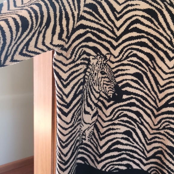 Banana Republic Zebra Animal Print Soft Knit Sweater Black Tan Sz XL - Picture 5 of 8